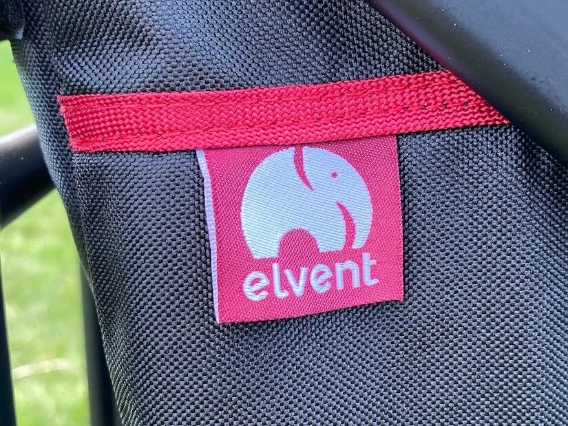 Rotes elvent-Stoffetikett