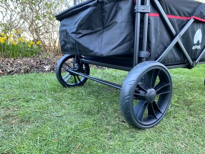 Großes Hinterrad des WagonPro
